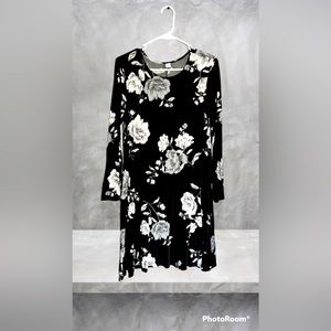 Old Navy Knee Length Dress